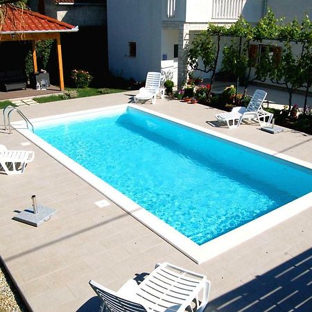Filipovic Apartments With Pool Biograd Na Moru Luaran gambar