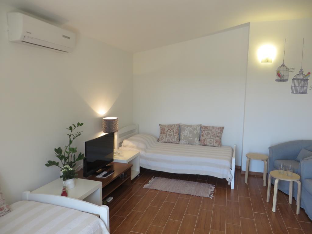 Filipovic Apartments With Pool Biograd Na Moru Luaran gambar