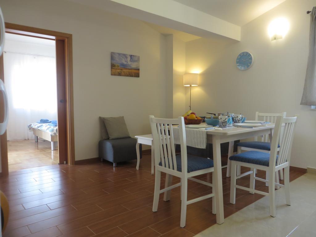 Filipovic Apartments With Pool Biograd Na Moru Luaran gambar