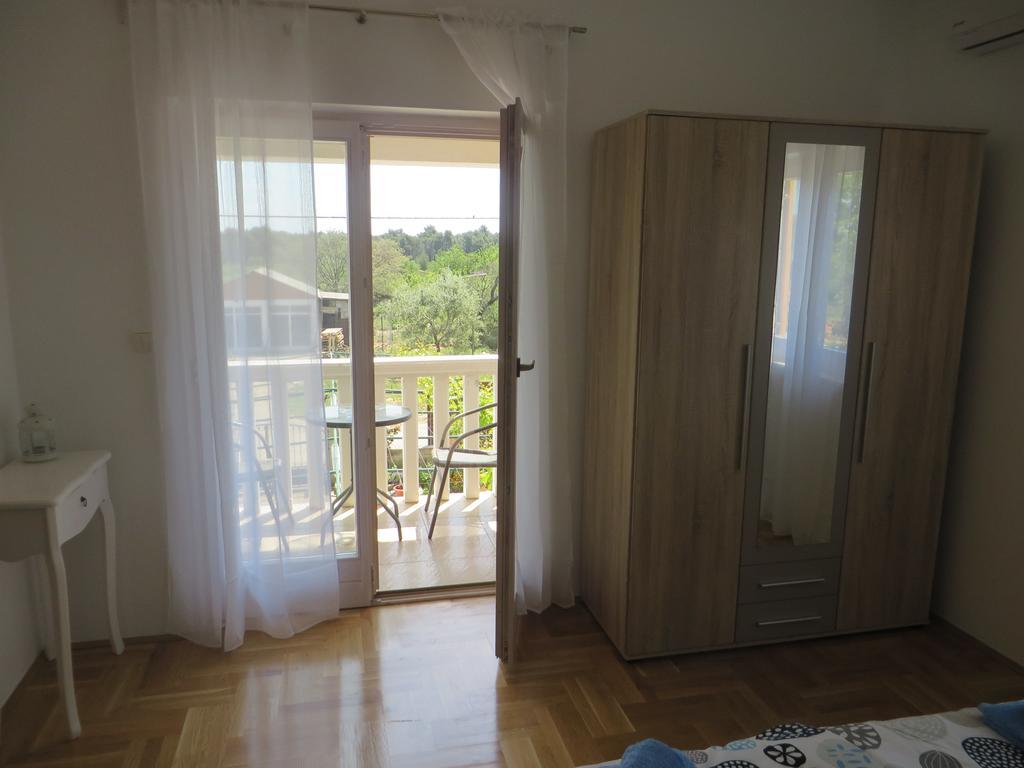 Filipovic Apartments With Pool Biograd Na Moru Luaran gambar