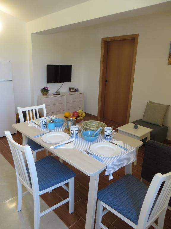 Filipovic Apartments With Pool Biograd Na Moru Luaran gambar
