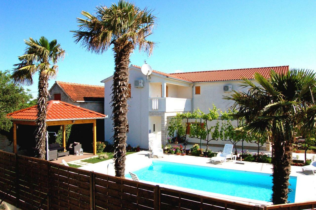 Filipovic Apartments With Pool Biograd Na Moru Luaran gambar